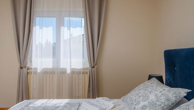 Modern Apartment Near Trogir Beach With Sea View Terrace and Lounge Area - Foto 5, Habitación