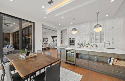 Waterfront Luxury Estate with Private Dock Lighthouse Point - Foto 31