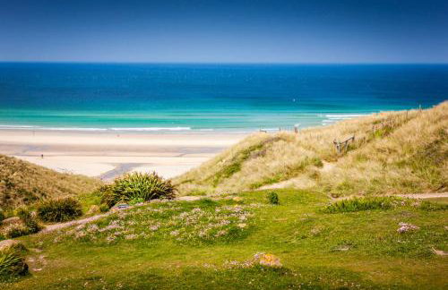 Sheldrake Beach Villa Sea-views Large Garden - Photo 16