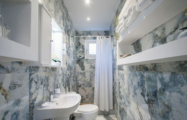 SkyFrame Apartments - Photo 66