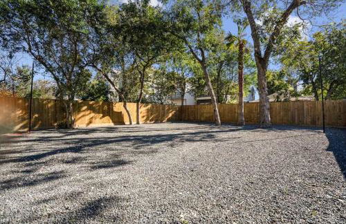 Bohemian Cathedral @ East Downtown - Foto 27