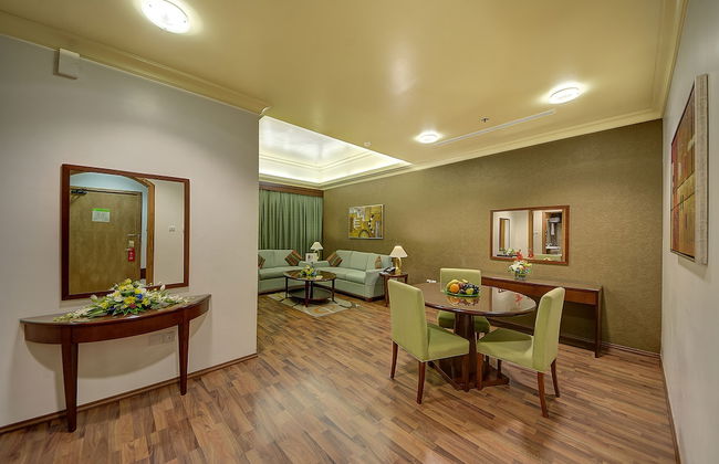 Al Khoory Hotel Apartments - Photo 21