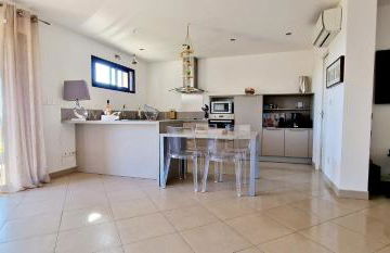 Villa Bistinetti Rez de villa tout confort avec piscine - Foto 7