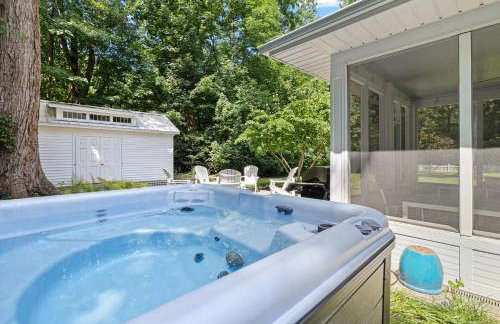 Whispering Arbor by Juniper Holiday + Home - Foto 30