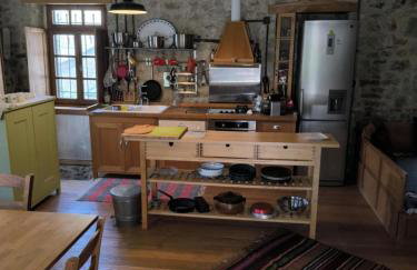 The Mountain House -mountain getaway - Photo 6