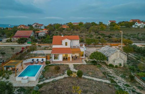 Awesome Home In Krkovic With Sauna - Photo 18