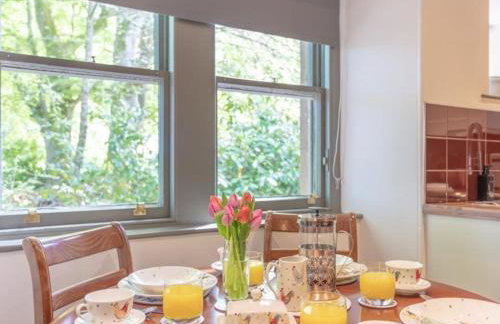 Gate Lodge with Hot Tub - Foto 13