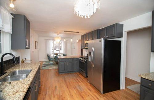 A Touch of Elegance - Foto 39