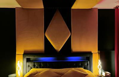 La loveroom bdsm de Nice " la chambre luxe des désirs " - Foto 13