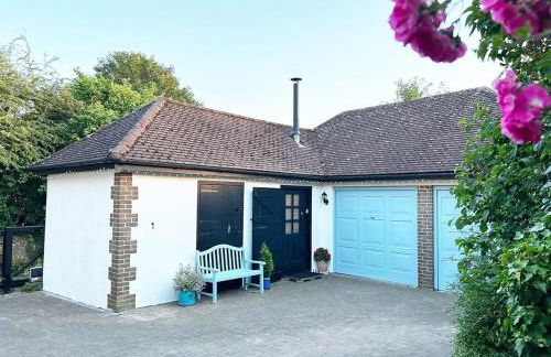 The Stables at The Forge - Cosy Cottage with Log Burner on S Downs Way, nr Brighton - Foto 13