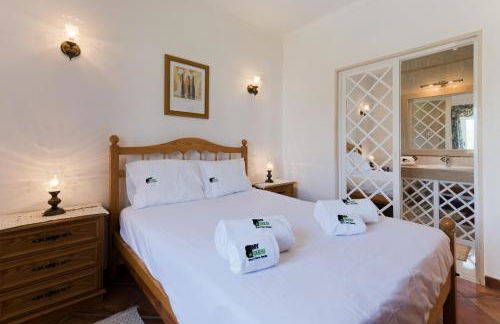 BmyGuest - Lagoa Beach & Pool Villa - Foto 22