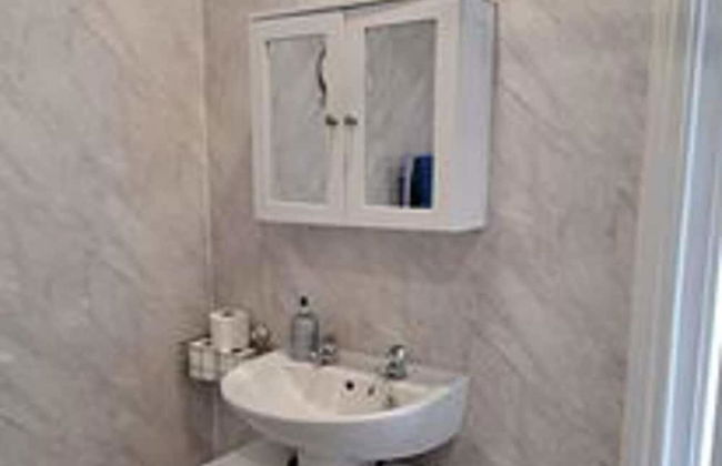 Immaculate 2-bed Cottage - Free Wifi - Foto 9