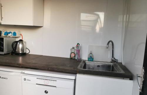 Lincoln Halo Dome,Hot Tub,6 beds, Projector - Groups OK - Foto 7