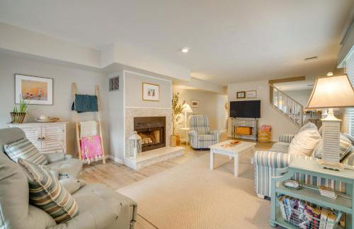 Steps to Beach Townhome with Balcony in Ocean City - Foto 1