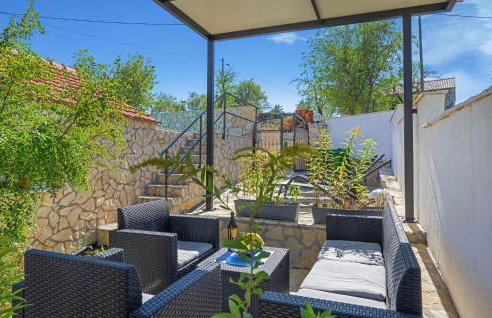 4 Bedroom Stunning Home In Skradin - Foto 2