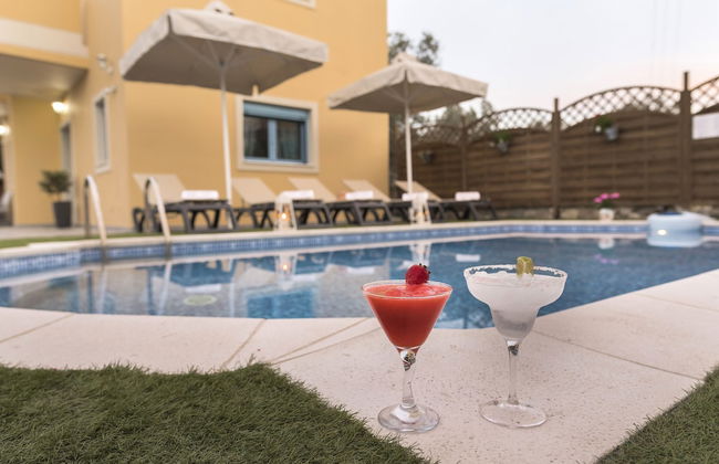 Lindos Luxury Retro Villas - Photo 49