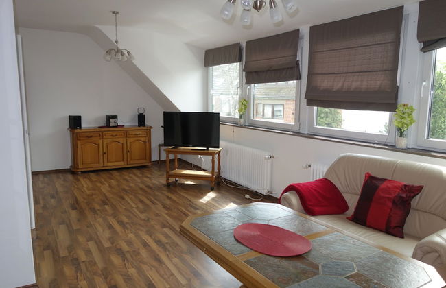 Tolstov-Hotels Generous 3 Room Apartment - Photo 2