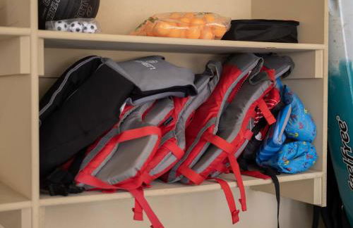 Lake Brittany Escape - Photo 39