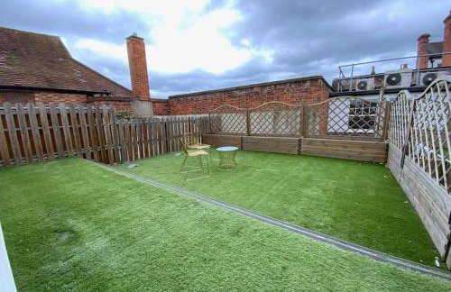 Modern 1 bedroom serviced apartment with garden - Foto 4