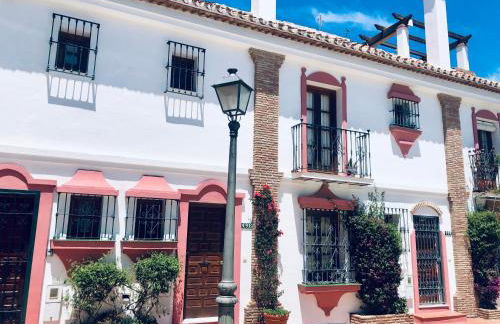 Luxury Puebla Aida with Golf & Sea View - Photo 36