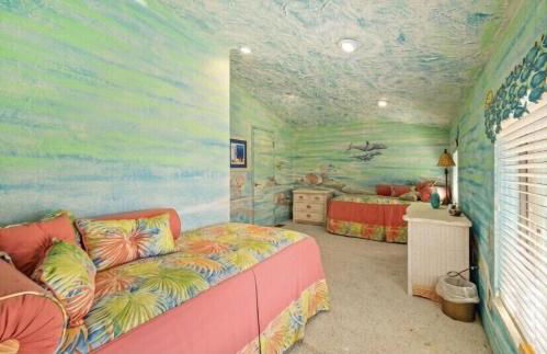 Flagler Beach Ocean Front Villa w/ Lg. In ground Pool-5-6Br/4Bth& attached apt - Photo 37