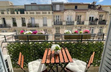 Bright apartment at Mimi’s - Foto 9