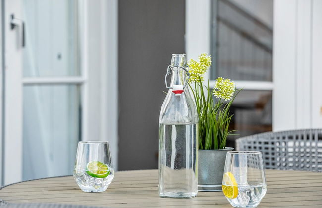 "Tofan" - 100m to the fjord - Foto 10