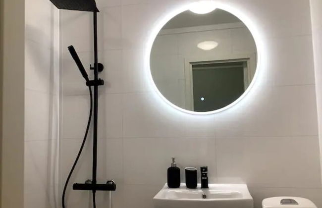 Cozy One Bedroom Apartment With Balcony - Foto 5