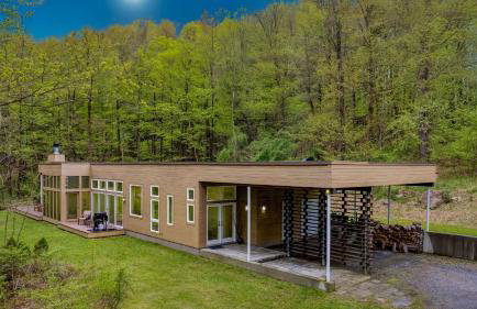 Secluded Modern Enclosed Patio Forest Views Woodland Zen by AvantStay - Foto 30