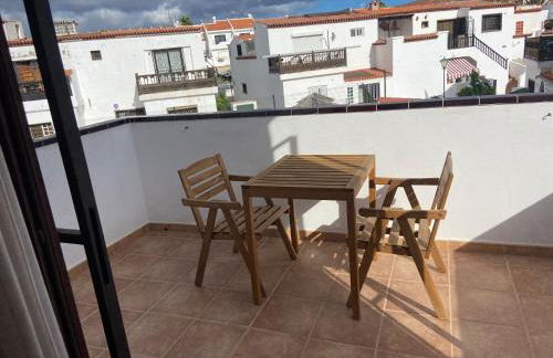 Cozy 3 Bedroom Townhouse - Foto 13