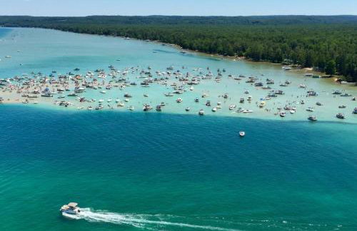 Torch River Retreat 3bdr Home w Dock Minutes to the Sandbar 2813 - Foto 105