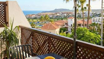 Strelitzia Apartment - ocean view & heated pool & AC - Foto 1, Garden view