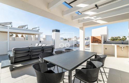 Luz de la Mata penthouse - Golf sea lake views - by OYOOSTAYS - Photo 24