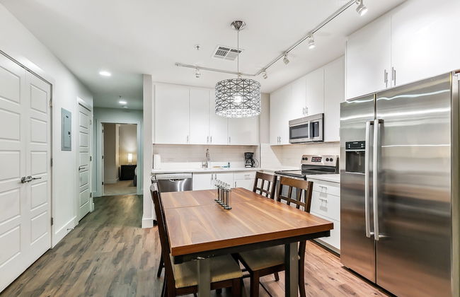 Gorgeous Condos Near French Quarter - Foto 52