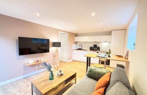 Le Saphir - Parking, Jardin Privé, Hyper-Centre & Calme - Foto 10