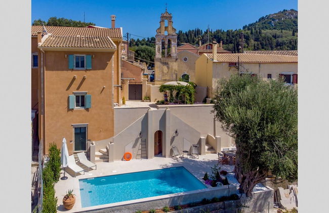 Casa Conti 1840 in Gastouri - Foto 1