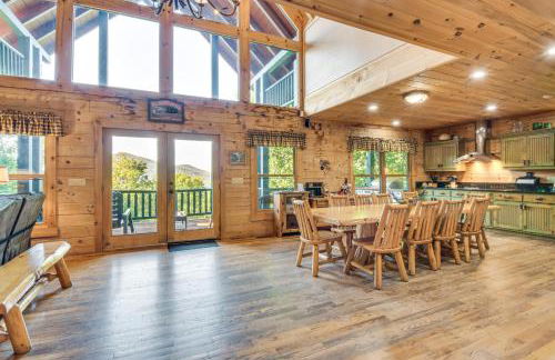 Expansive Sky Valley Lodge with Mountain Views! - Foto 7