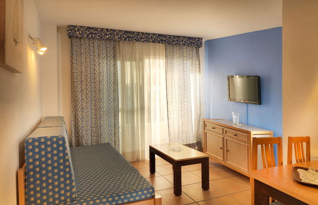 Apartamentos Oro Blanco - Photo 25