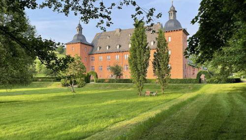 Schloss Adolphsburg im Sauerland - Foto 3