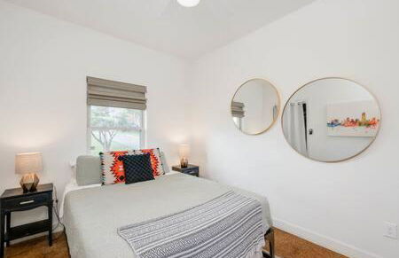 The Outlook - Spa and deck views of Hill Country - Foto 109