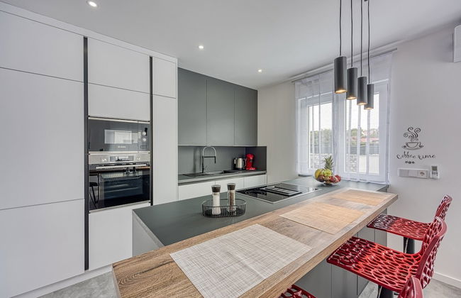 Peaceful Blooming Villa With Pool - Foto 10