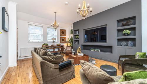 Caledonia House- Luxurious Sea View House Near Edinburgh by Urban Haggis Stays - Foto 4