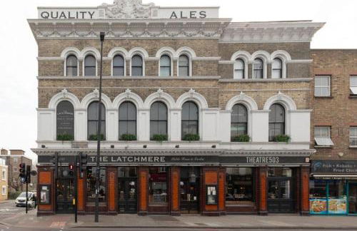 Amanah Properties - Stylish Retreat for Friends & Families Zone 1 Sleeps 5 - Foto 44