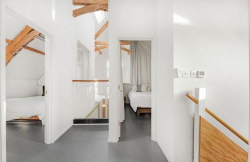 Schoolbell Mews full 3 bedroom 2 bathroom architect designed mews house Fabulous Bow, Victoria Park Location - Foto 22