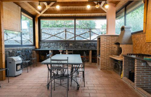 Villa Sara sull'etna con Piscina - Photo 37