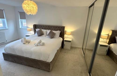 Luxury 4BR Detached Exec Home - Foto 33