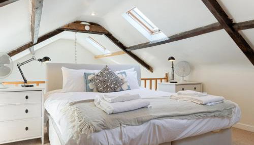 Private Parking, Garden, En-suite, 5 Rooms - Foto 1