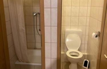 Einfaches grosse geräumiges Wohnung für Monteuren - Foto 4