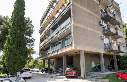 Azure Escape SEA VIEW Apartment - Photo 17