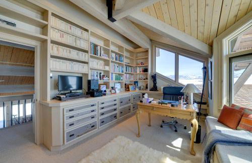 Cora Home with Mountain Views - Fishing On-Site! - Photo 15